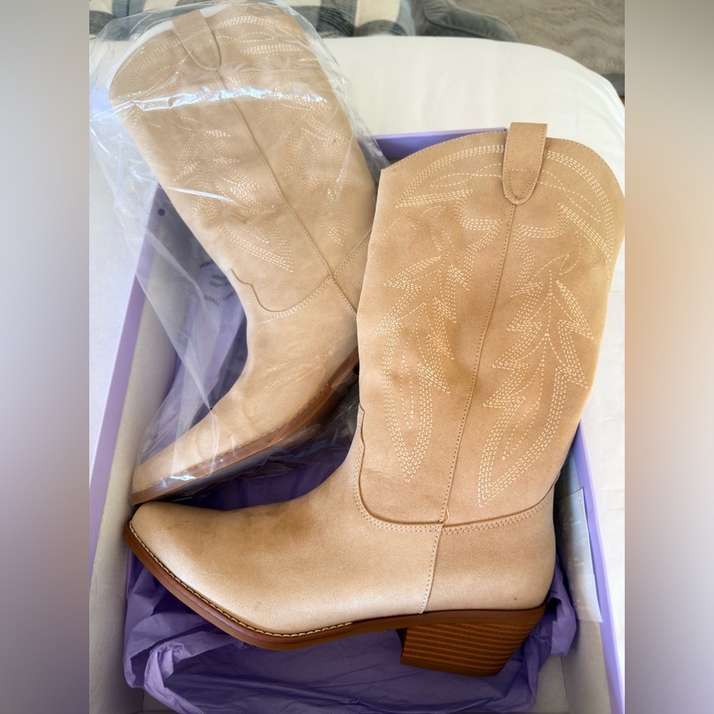Madden Girl Cream Heeled Boots